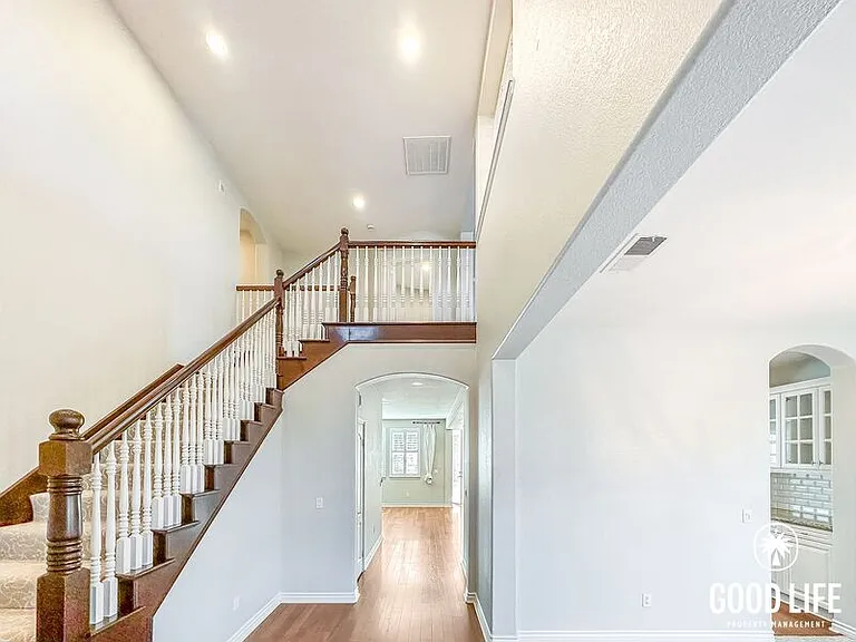 823 Scenic Terrace Pl — Photo 15