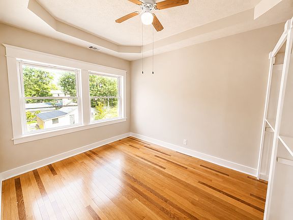 4th image of 1801 Roanoke Ave #4