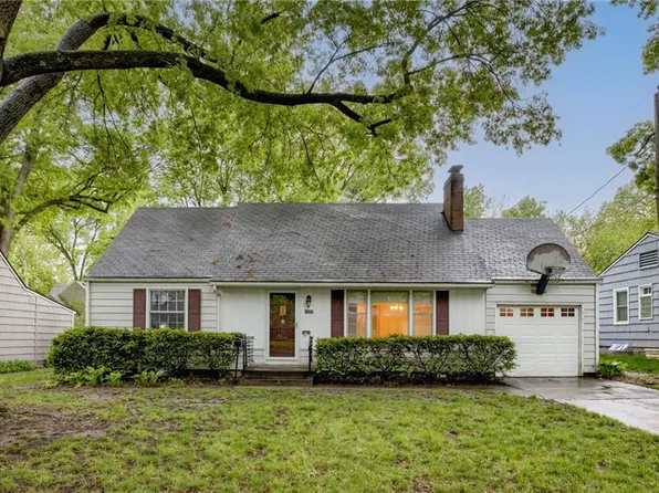 5125 W 73rd St, Prairie Village, KS 66208