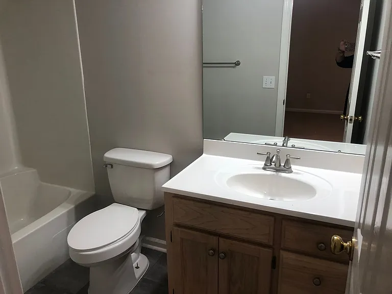 121 Palm Dr — Photo 9