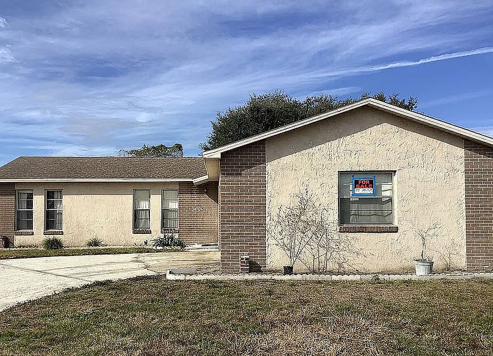1st image of 5604 Starbright Dr