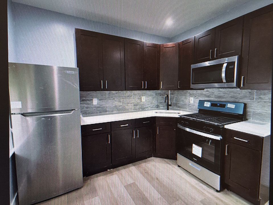 1st image of 9 Wade St Floor 2