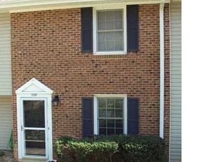 1131 Nottingham Cir, Cary, NC 27511