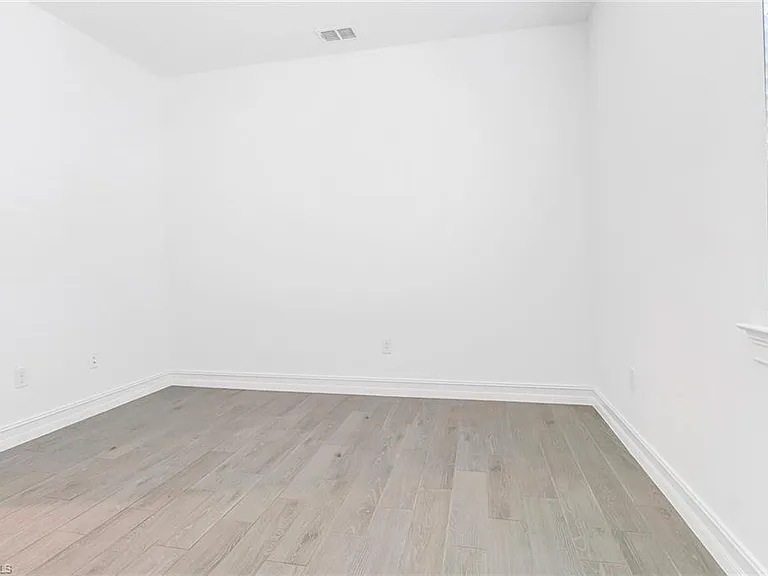 317 Spiaggio Ct — Photo 13