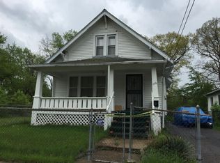 126 E Russell Ave, Flint, MI 48505