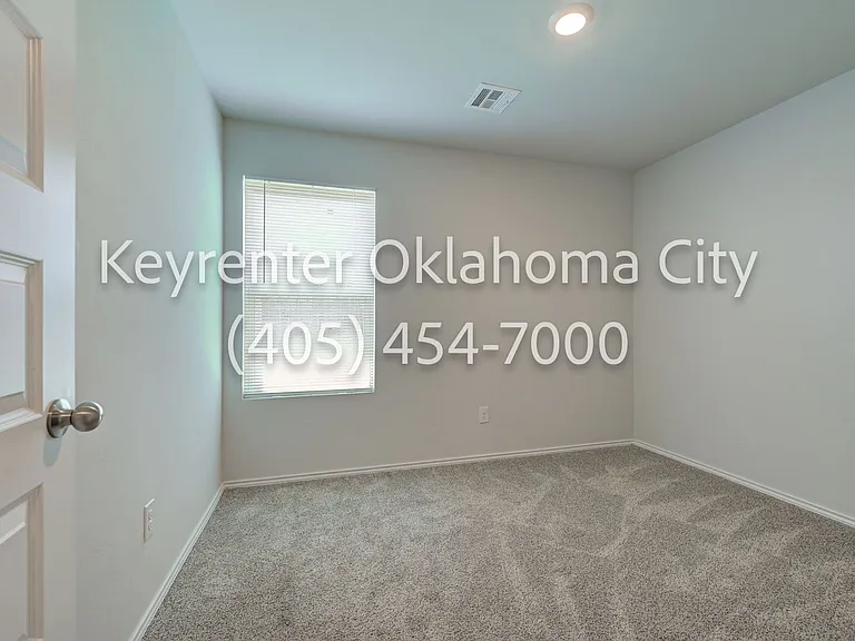 2024 Carrol St — Photo 30