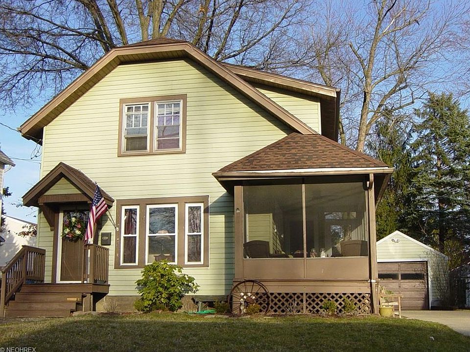 1st image of 1745 9th St