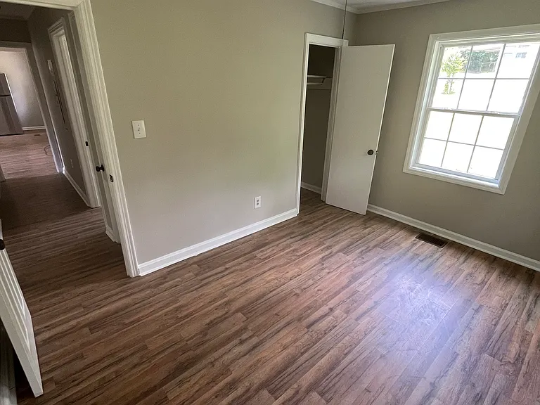 2920 Shelby Dr — Photo 6