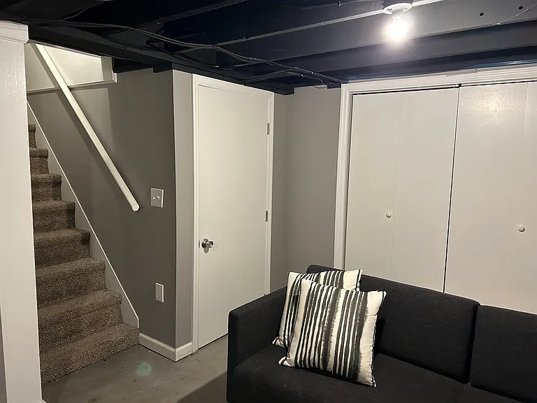 1507 Douglas Ave — Photo 29