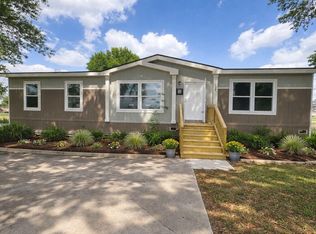 119 S 8th St, Beasley, TX 77417