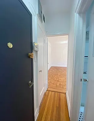 Rented by Townsley & Gay, LLC | media 12