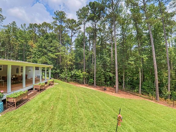 3rd image of 4885 Jacksonville Rd