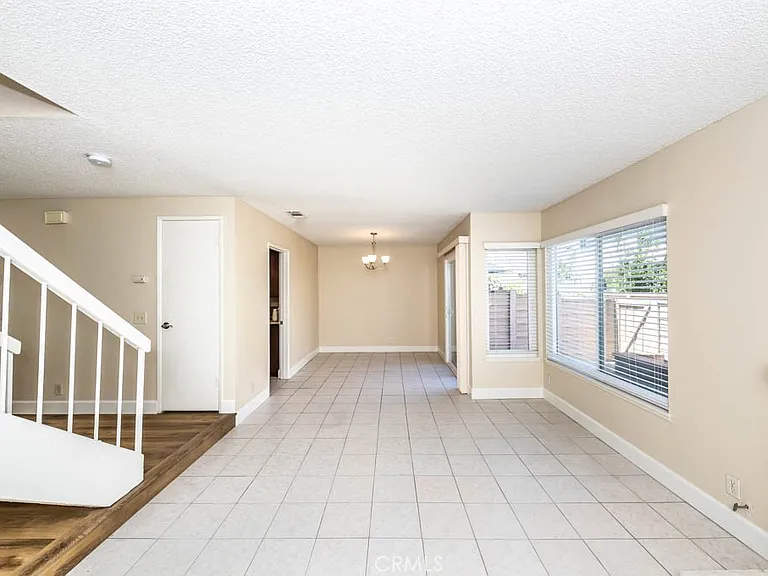 21 Ashbrook #102 — Photo 13