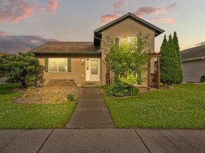 2112 York St, Saint Peter, MN, 56082