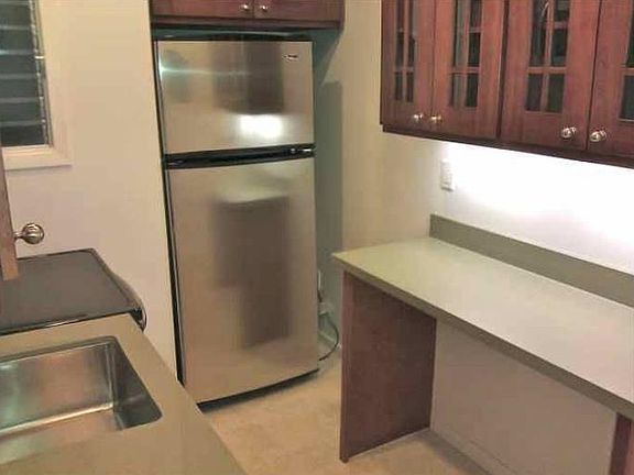 2nd image of 1492 Pacific Ave APT 7