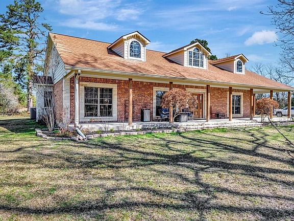 3rd image of 360 Ashley Ln