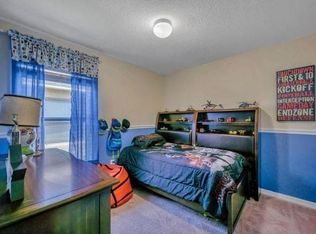 1829 Hawks View Dr, Ruskin, FL 33570