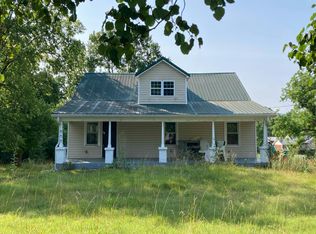 906 Calderwood Hwy, Maryville, TN 37801