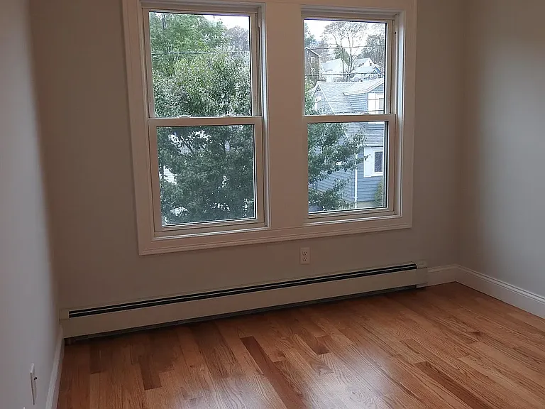 147 Springvale Ave #2 — Photo 6