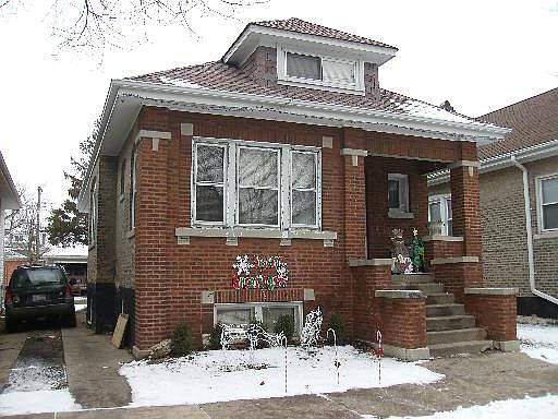 1st image of 2334 S Elmwood Ave