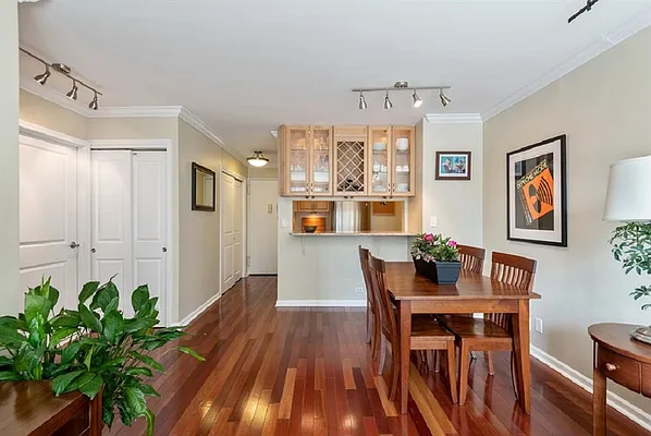 Sold by Corcoran | media 2