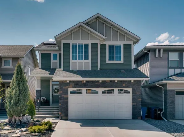 203 E Bayview Cir SW, Airdrie, AB T4B 5A7