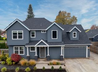 3223 SE Roswell St, Milwaukie, OR 97222