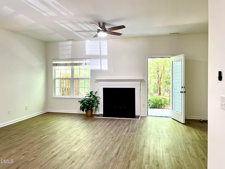 3525 Londonville Ln — Photo 9