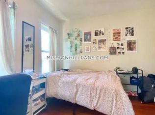 30 Darling St #3, Boston, MA 02120