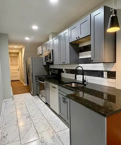 65 Clendenny Ave #1 — Photo 4