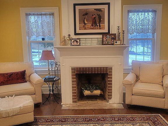 5th image of 91 Glenmere Rd