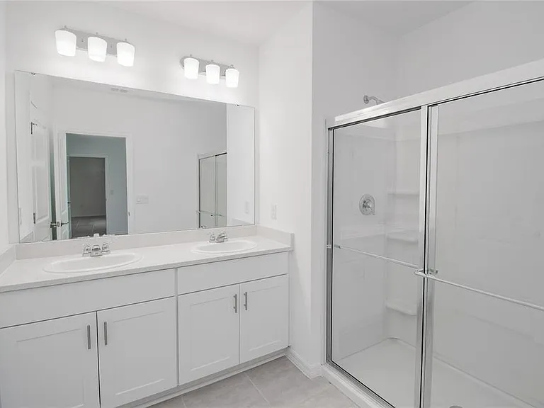 2068 Babbling Brook Blvd — Photo 12