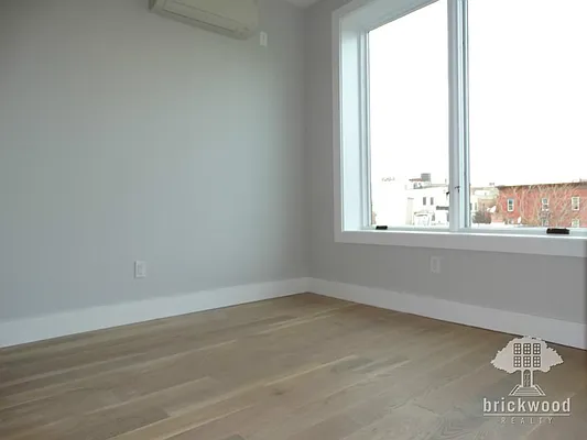 Rented by Brickwood Realty | media 2