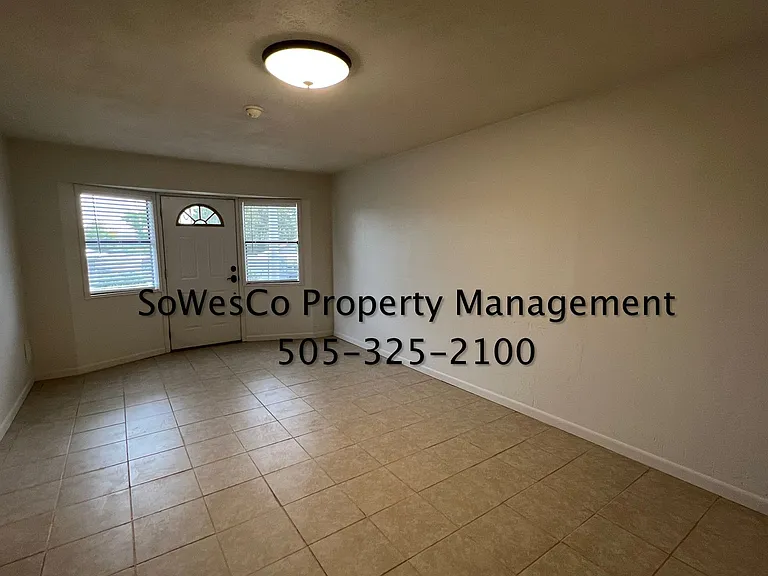 310 McCloud Ct — Photo 2