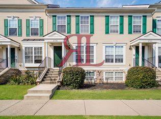 6558 Nottinghill Trail Dr, Canal Winchester, OH 43110