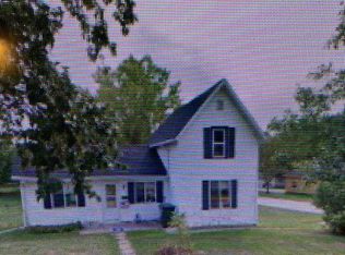 308 3rd Ave SW, Waukon, IA 52172