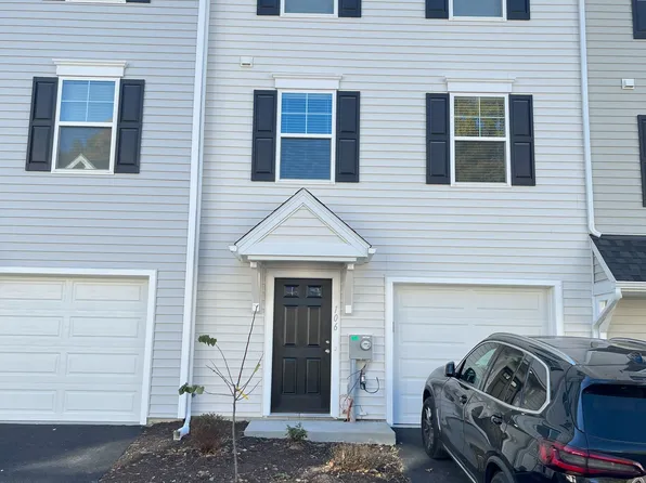 106 Hawley Ct, Reading, PA 19606