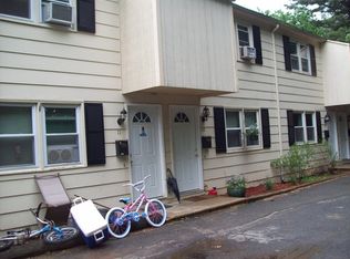 4 Langevin St APT 12, Spencer, MA 01562