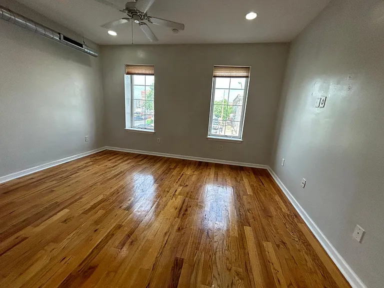 706 S 5th St #2 — Photo 13