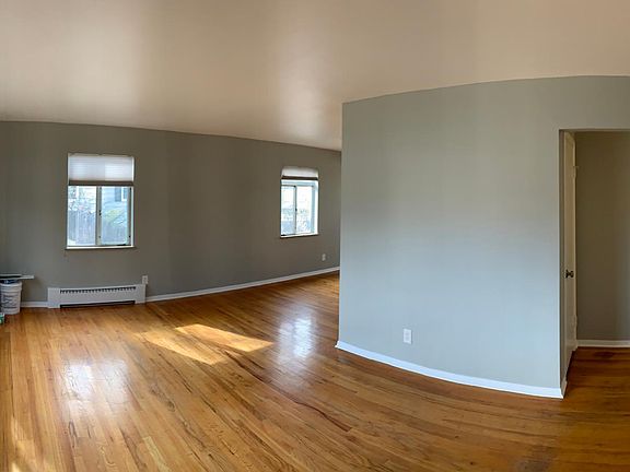 4th image of 2841 S Kearney St