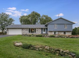 3300 252nd Ave, Salem, WI 53168