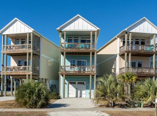 201B Shell Rd, Holly Ridge, NC 28445