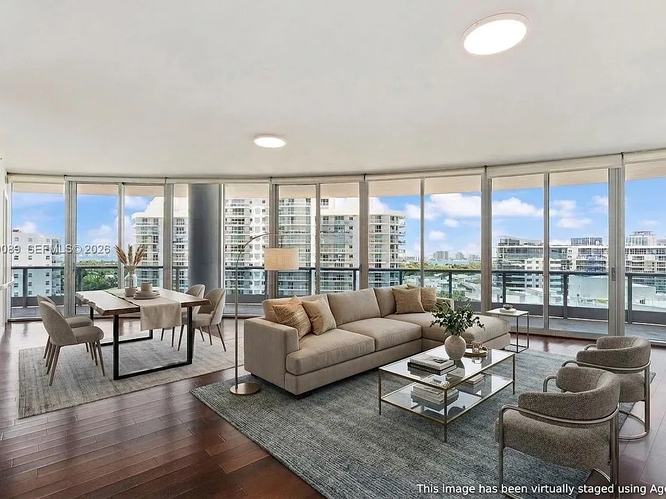 5959 Collins Ave #1101