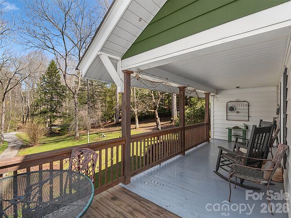 2nd image of 608 Evans Rd