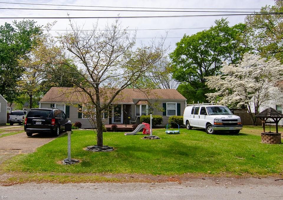 1st image of 115 Smith Ave