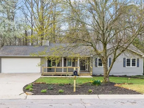 1560 Sundale Dr, Lawrenceville, GA 30046