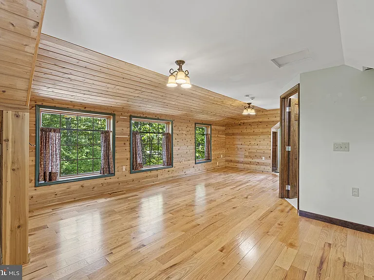 12780 Chatter Brook Dr — Photo 37