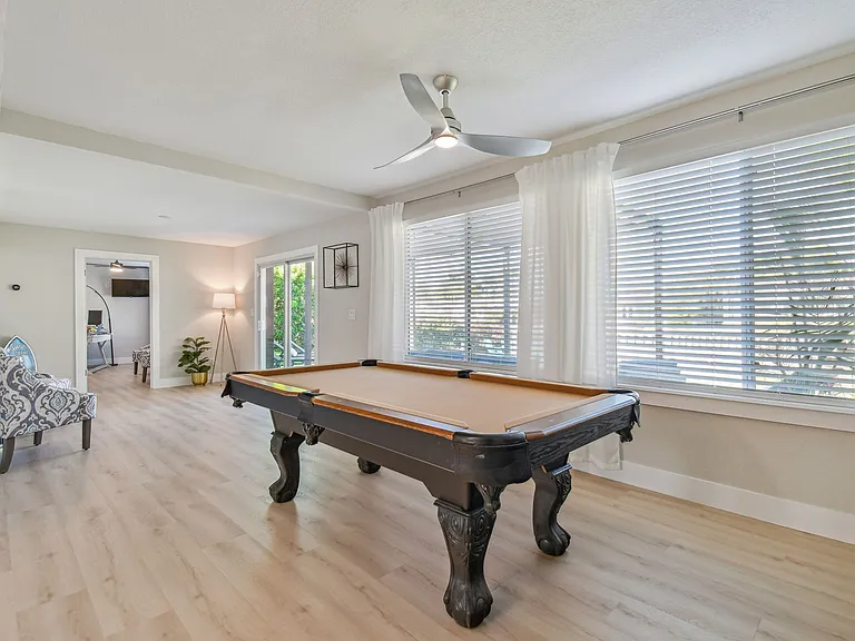 3922 Fontainebleau Dr — Photo 17