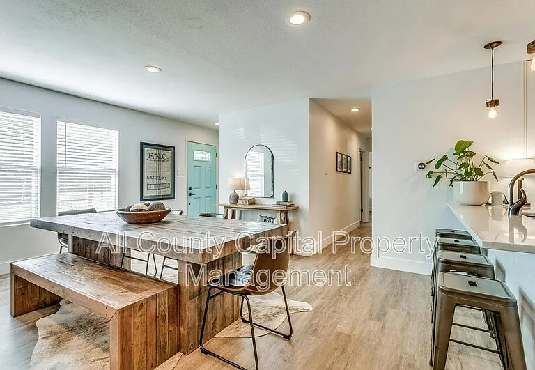 748 Wales Way #748 — Photo 5