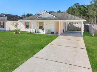 26197 Bobby Gill Rd, Denham Springs, LA 70726